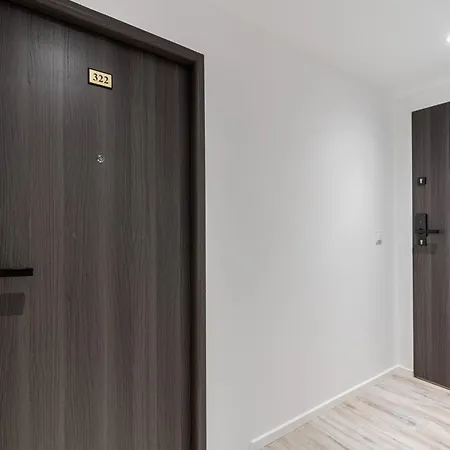 Czarnowiejska Mini With Loggia Apartmán